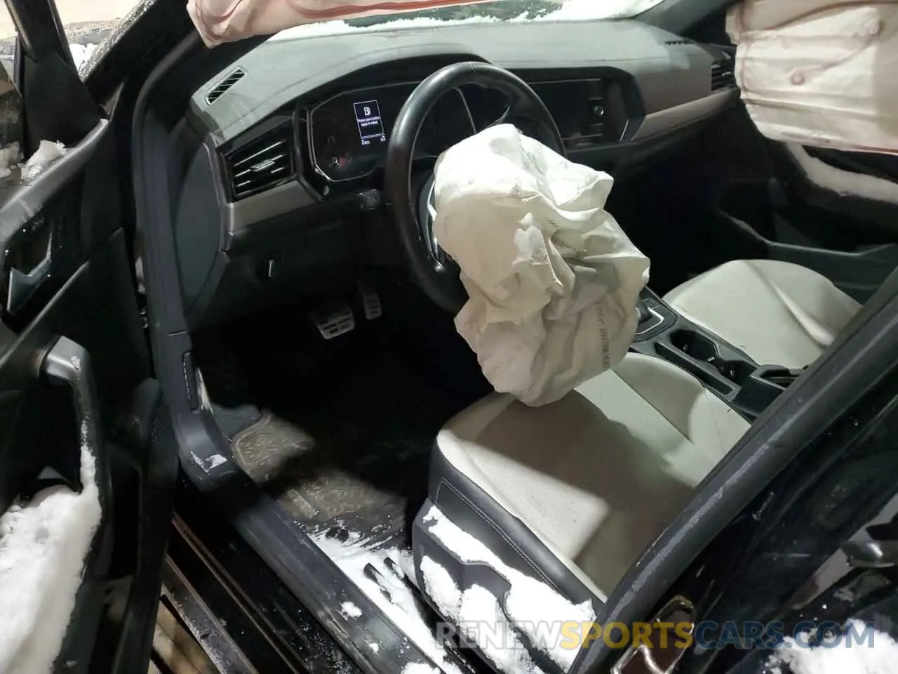 8 Photograph of a damaged car 3VWC57BU3MM093586 VOLKSWAGEN JETTA 2021