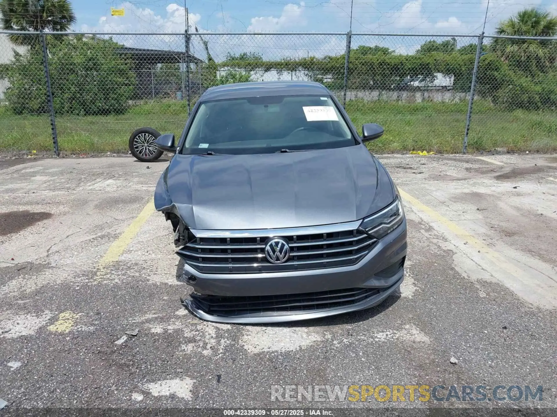 13 Photograph of a damaged car 3VWC57BU4MM009727 VOLKSWAGEN JETTA 2021