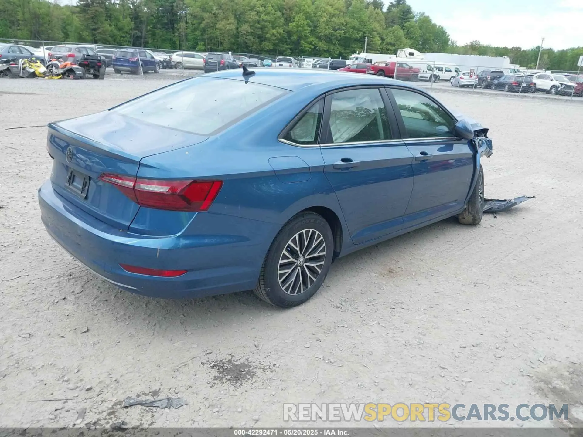 4 Photograph of a damaged car 3VWC57BU4MM012790 VOLKSWAGEN JETTA 2021