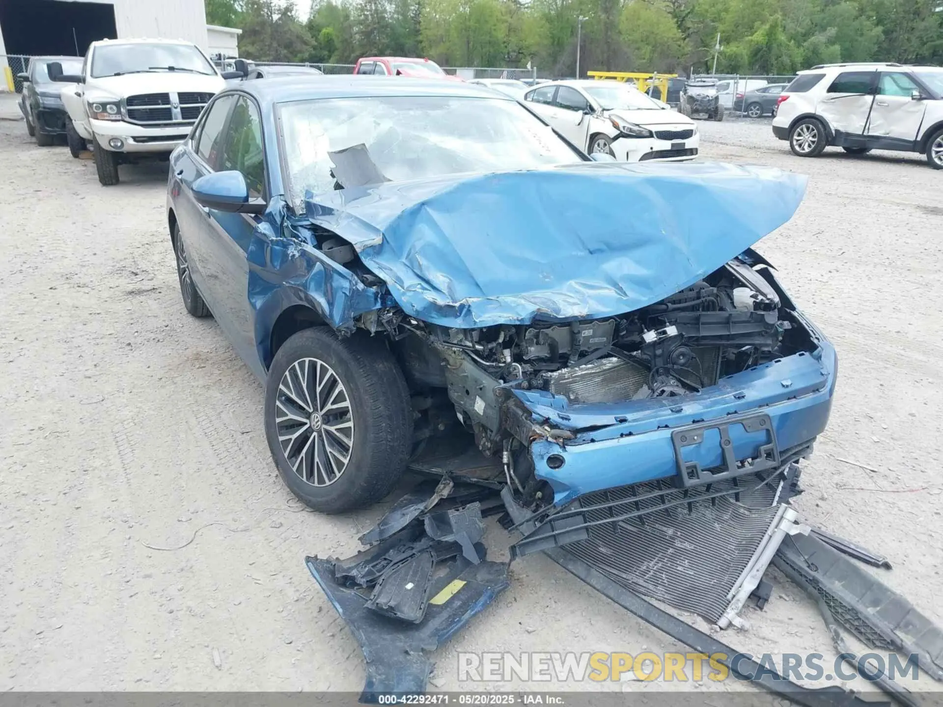 6 Photograph of a damaged car 3VWC57BU4MM012790 VOLKSWAGEN JETTA 2021