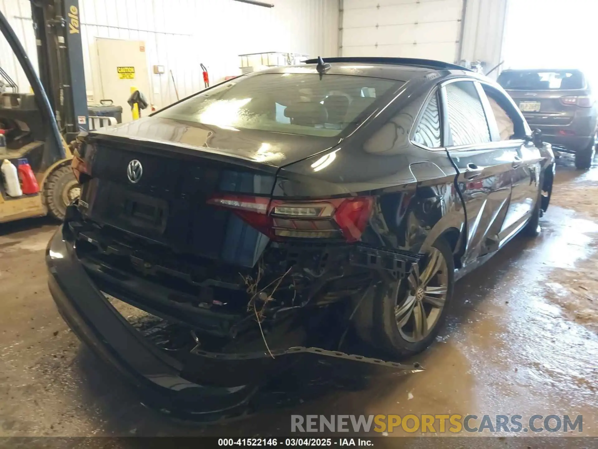 4 Photograph of a damaged car 3VWC57BU4MM087246 VOLKSWAGEN JETTA 2021