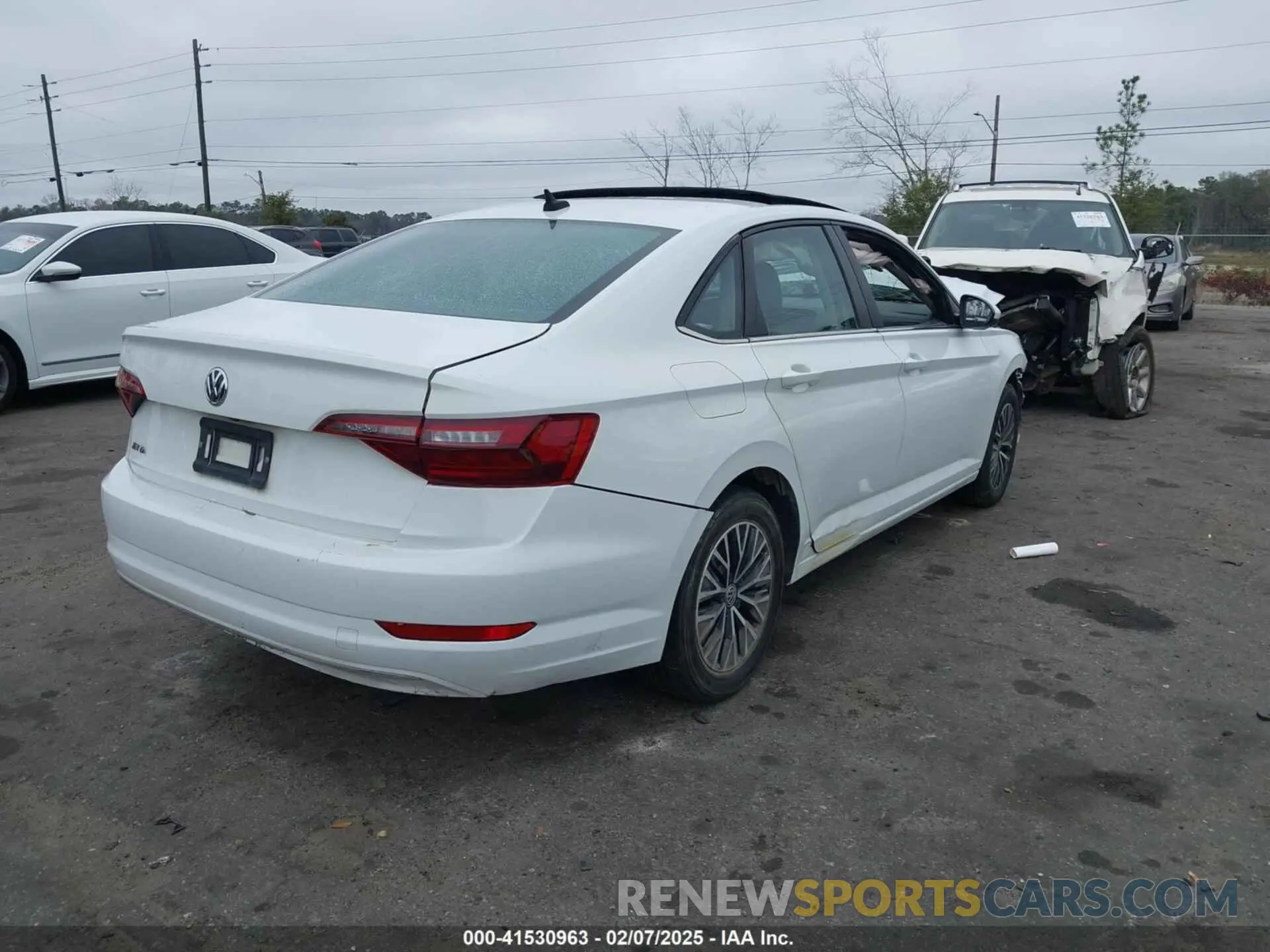 4 Photograph of a damaged car 3VWC57BU5MM031347 VOLKSWAGEN JETTA 2021