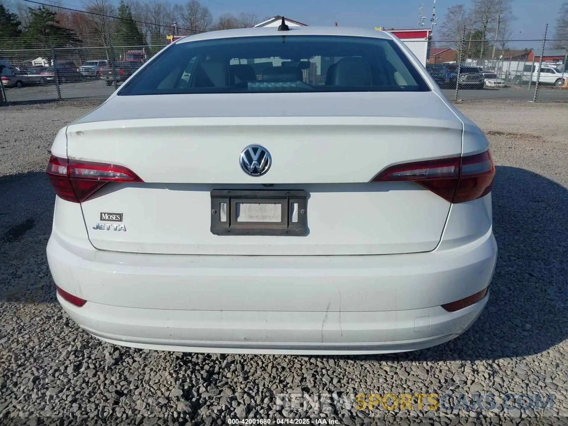 16 Photograph of a damaged car 3VWC57BU5MM093525 VOLKSWAGEN JETTA 2021