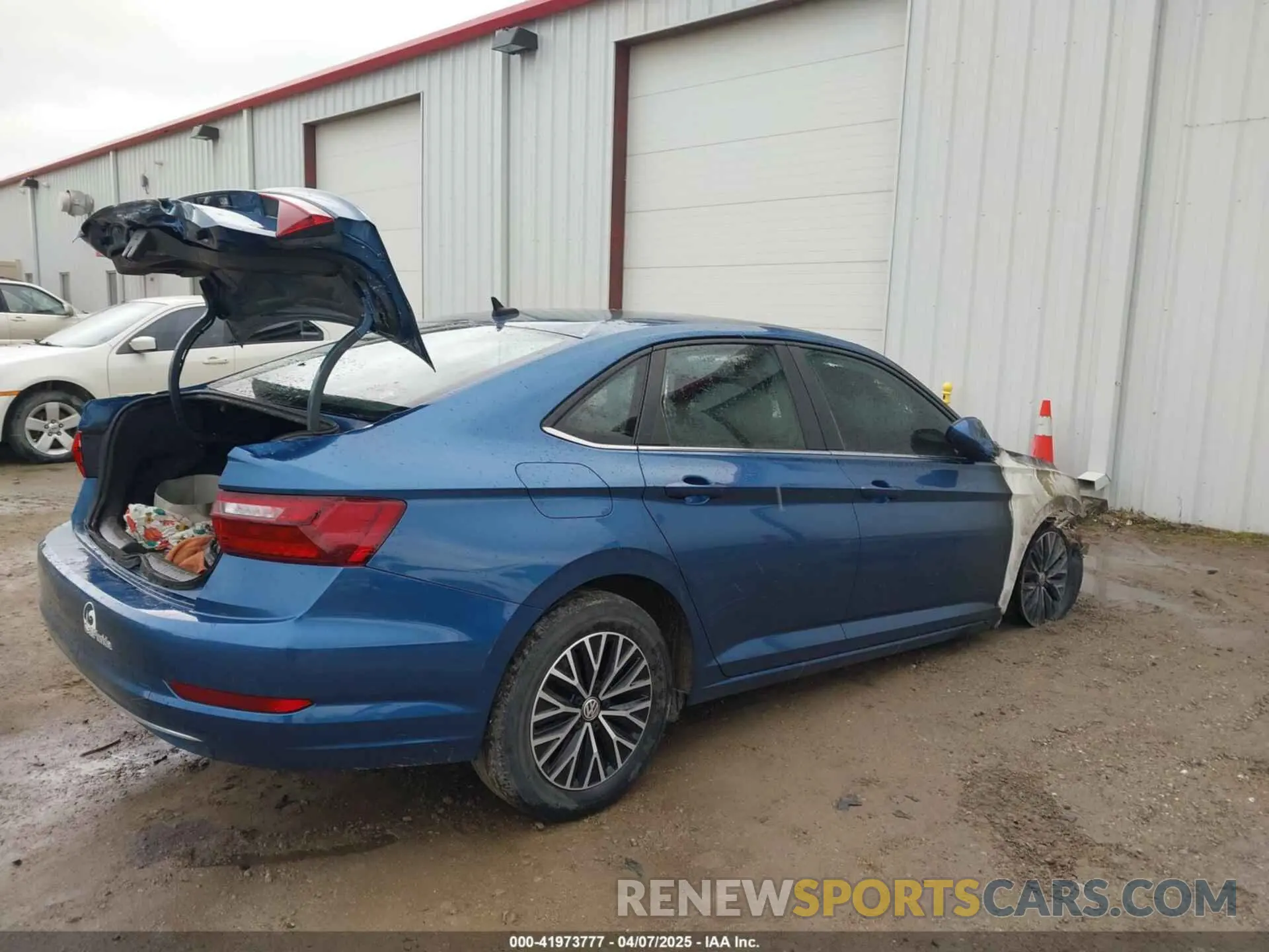4 Photograph of a damaged car 3VWC57BU6MM011477 VOLKSWAGEN JETTA 2021