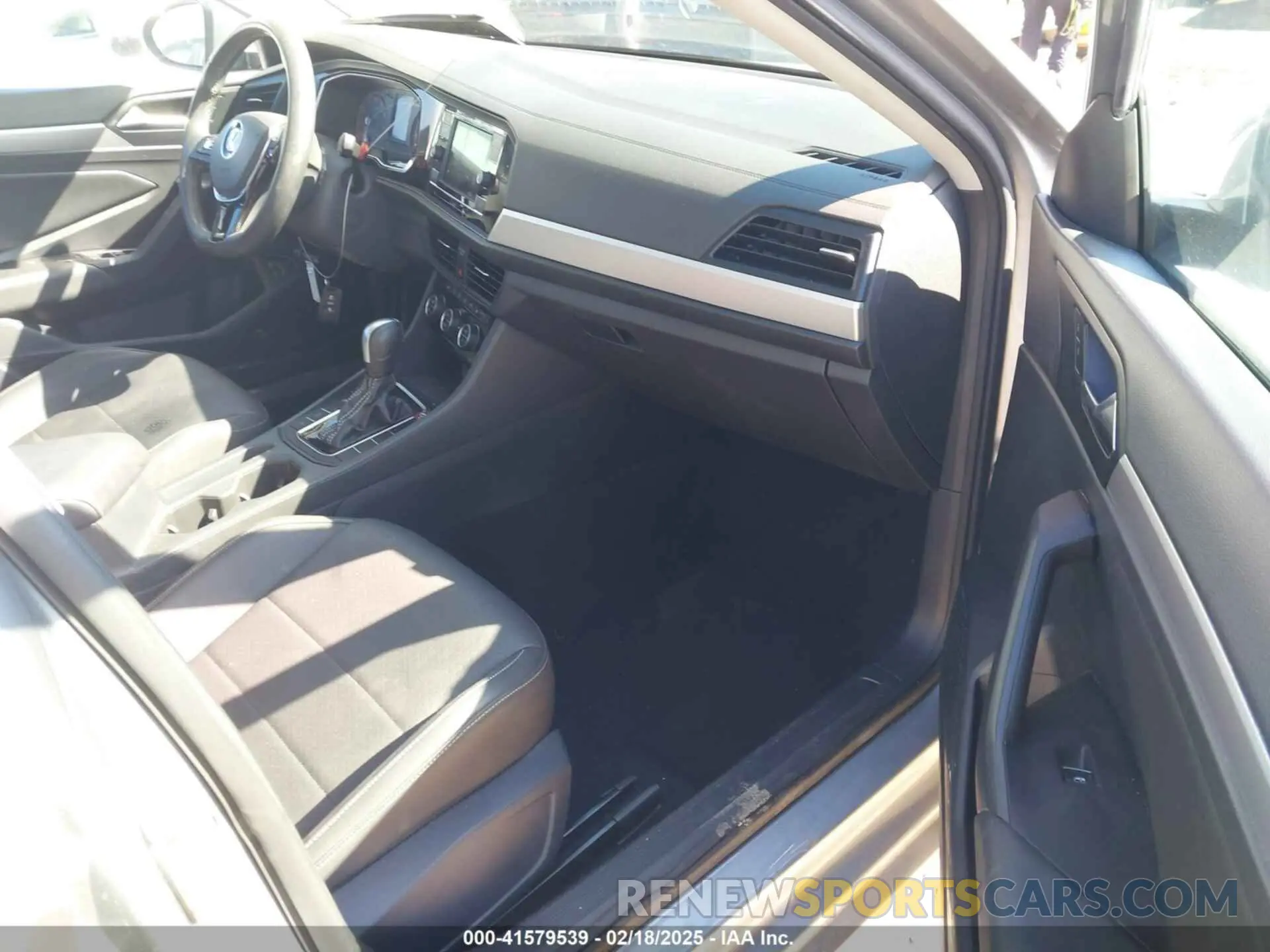 5 Photograph of a damaged car 3VWC57BU6MM018008 VOLKSWAGEN JETTA 2021