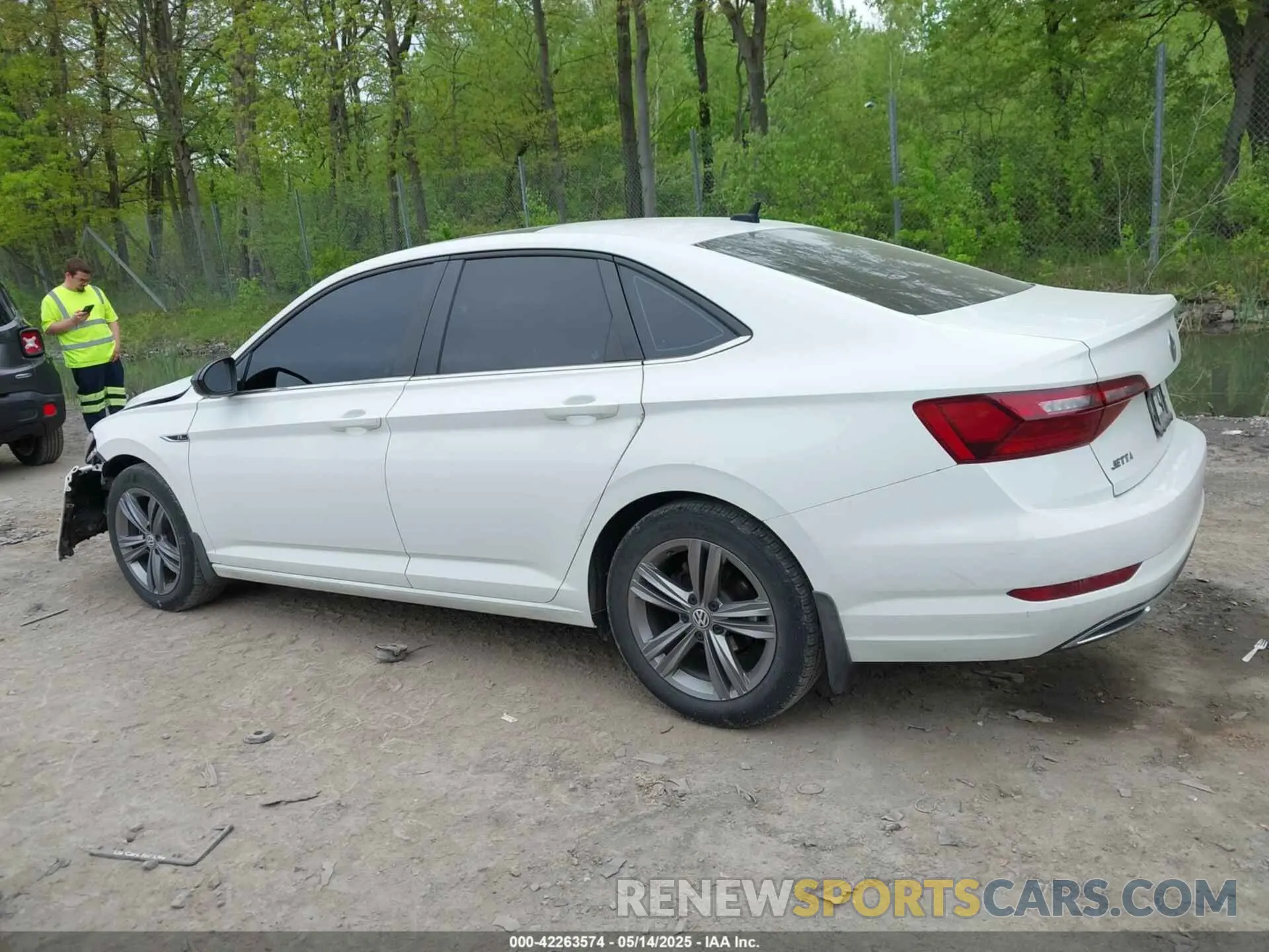 14 Photograph of a damaged car 3VWC57BU6MM020180 VOLKSWAGEN JETTA 2021