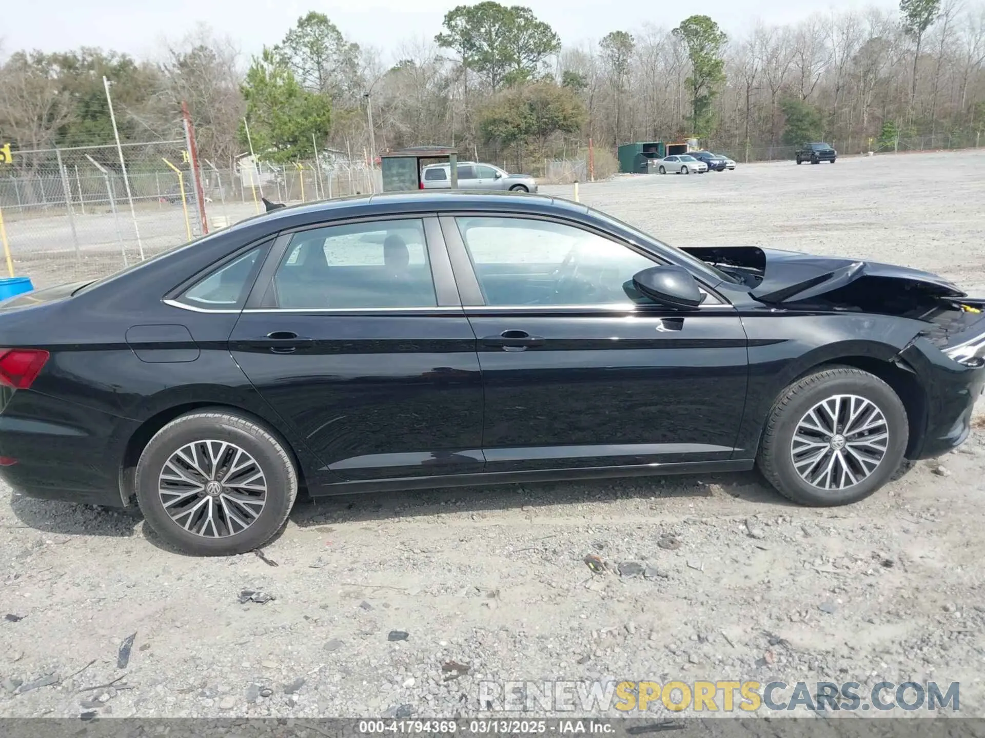 13 Photograph of a damaged car 3VWC57BU6MM037108 VOLKSWAGEN JETTA 2021
