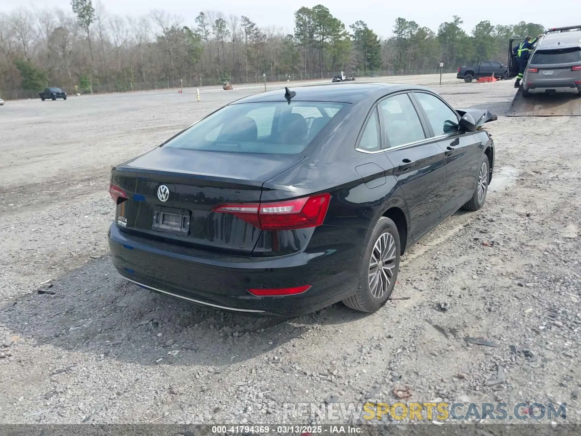 4 Photograph of a damaged car 3VWC57BU6MM037108 VOLKSWAGEN JETTA 2021