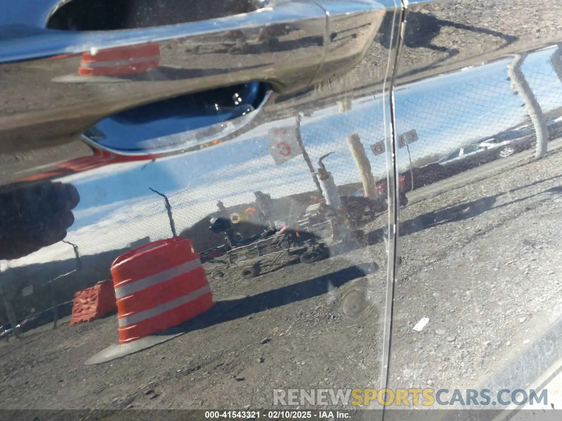 17 Photograph of a damaged car 3VWC57BU6MM041644 VOLKSWAGEN JETTA 2021