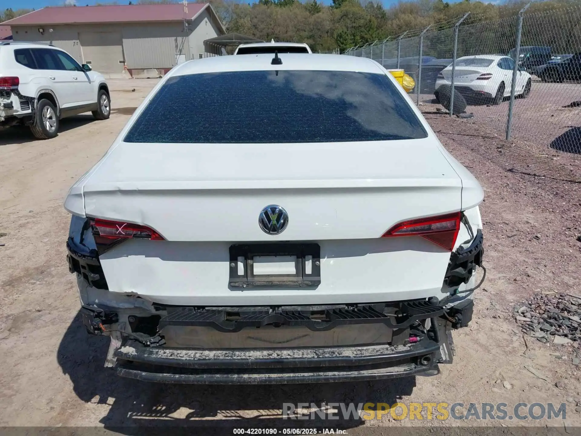 17 Photograph of a damaged car 3VWC57BU6MM045659 VOLKSWAGEN JETTA 2021