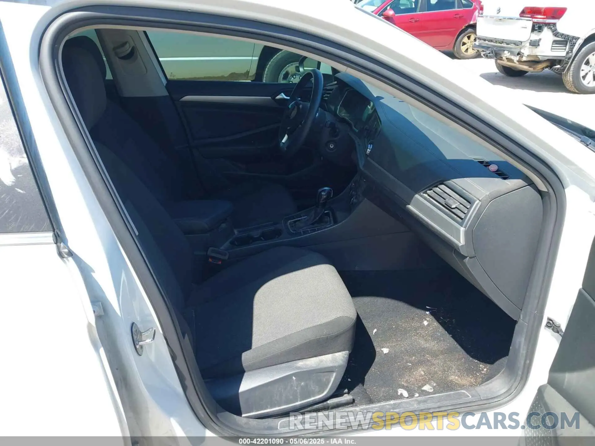 5 Photograph of a damaged car 3VWC57BU6MM045659 VOLKSWAGEN JETTA 2021