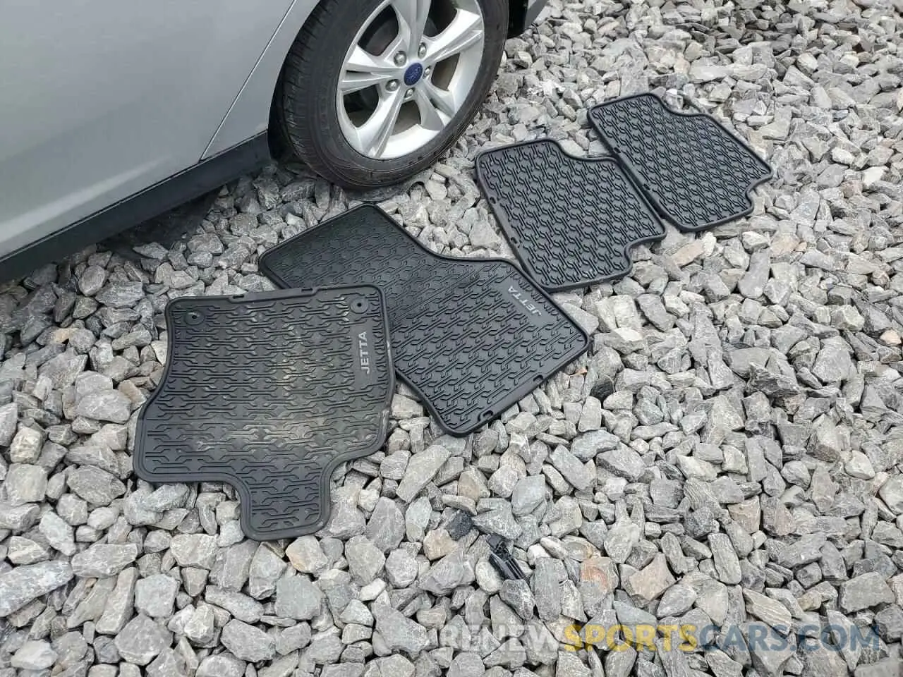 14 Photograph of a damaged car 3VWC57BU8MM025915 VOLKSWAGEN JETTA 2021