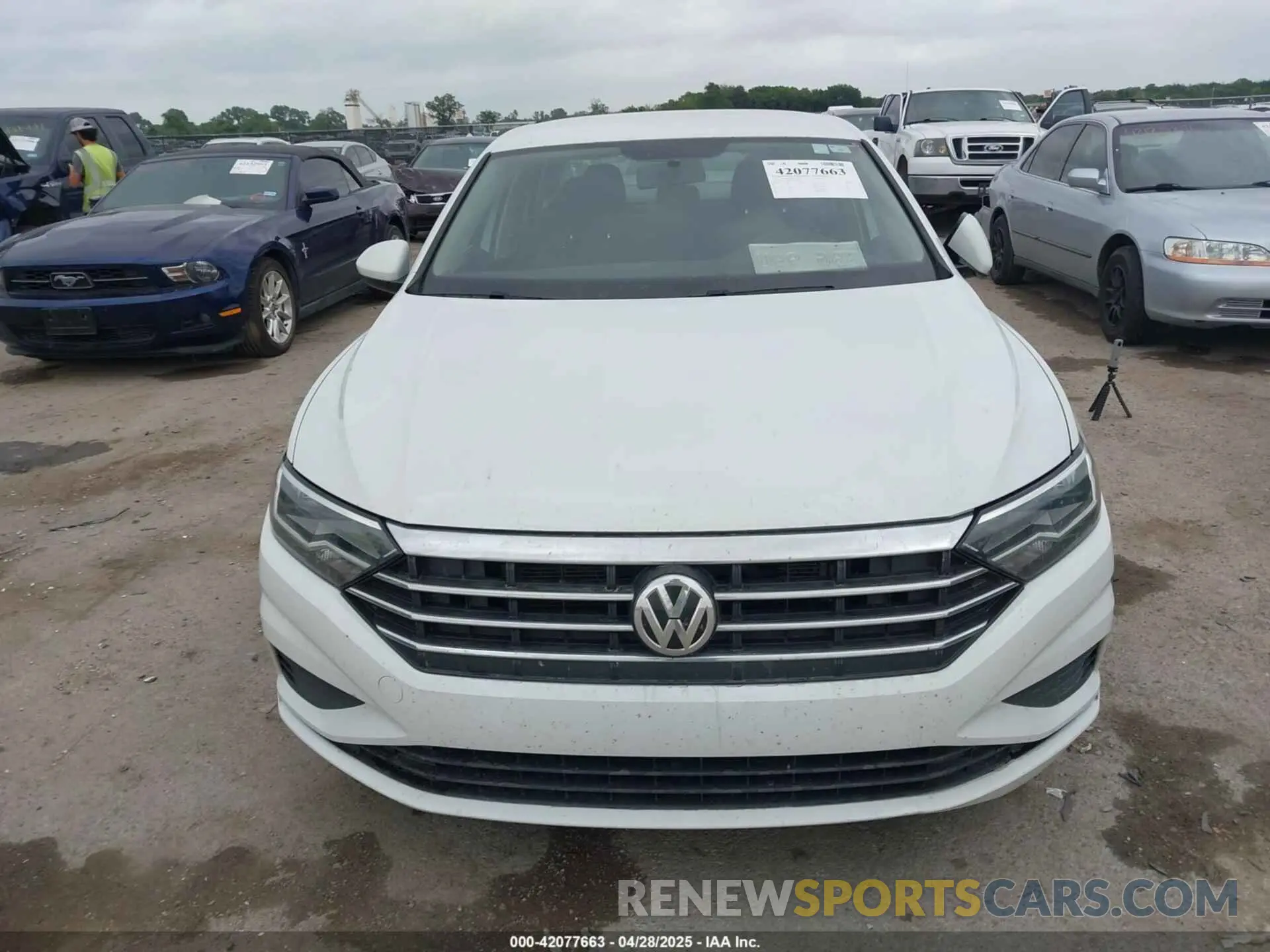 12 Photograph of a damaged car 3VWC57BU8MM044299 VOLKSWAGEN JETTA 2021