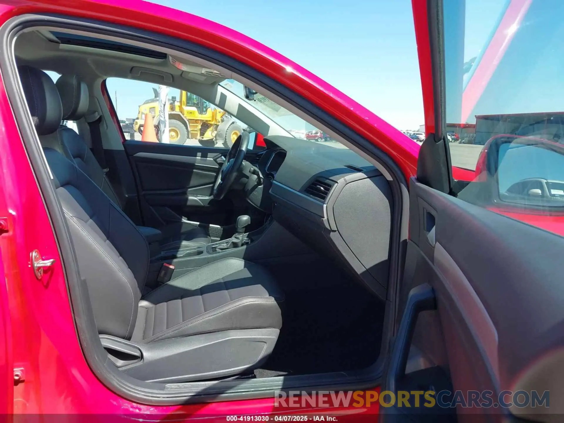 5 Photograph of a damaged car 3VWC57BU8MM086469 VOLKSWAGEN JETTA 2021