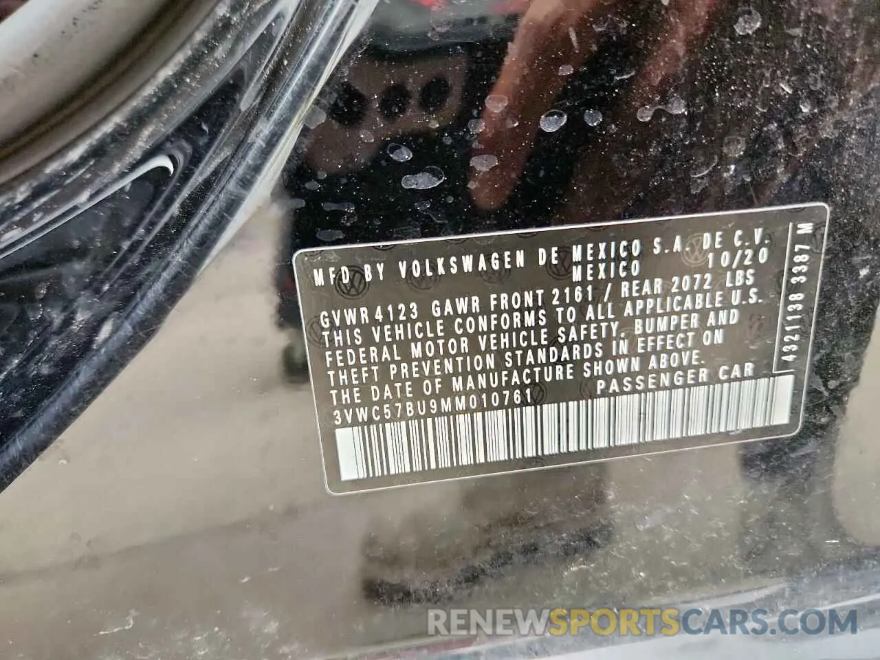 12 Photograph of a damaged car 3VWC57BU9MM010761 VOLKSWAGEN JETTA 2021