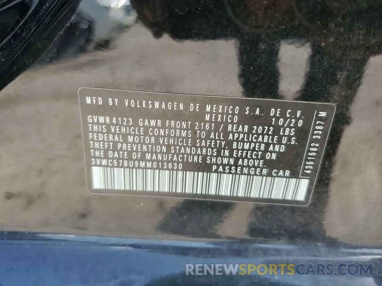 12 Photograph of a damaged car 3VWC57BU9MM013630 VOLKSWAGEN JETTA 2021