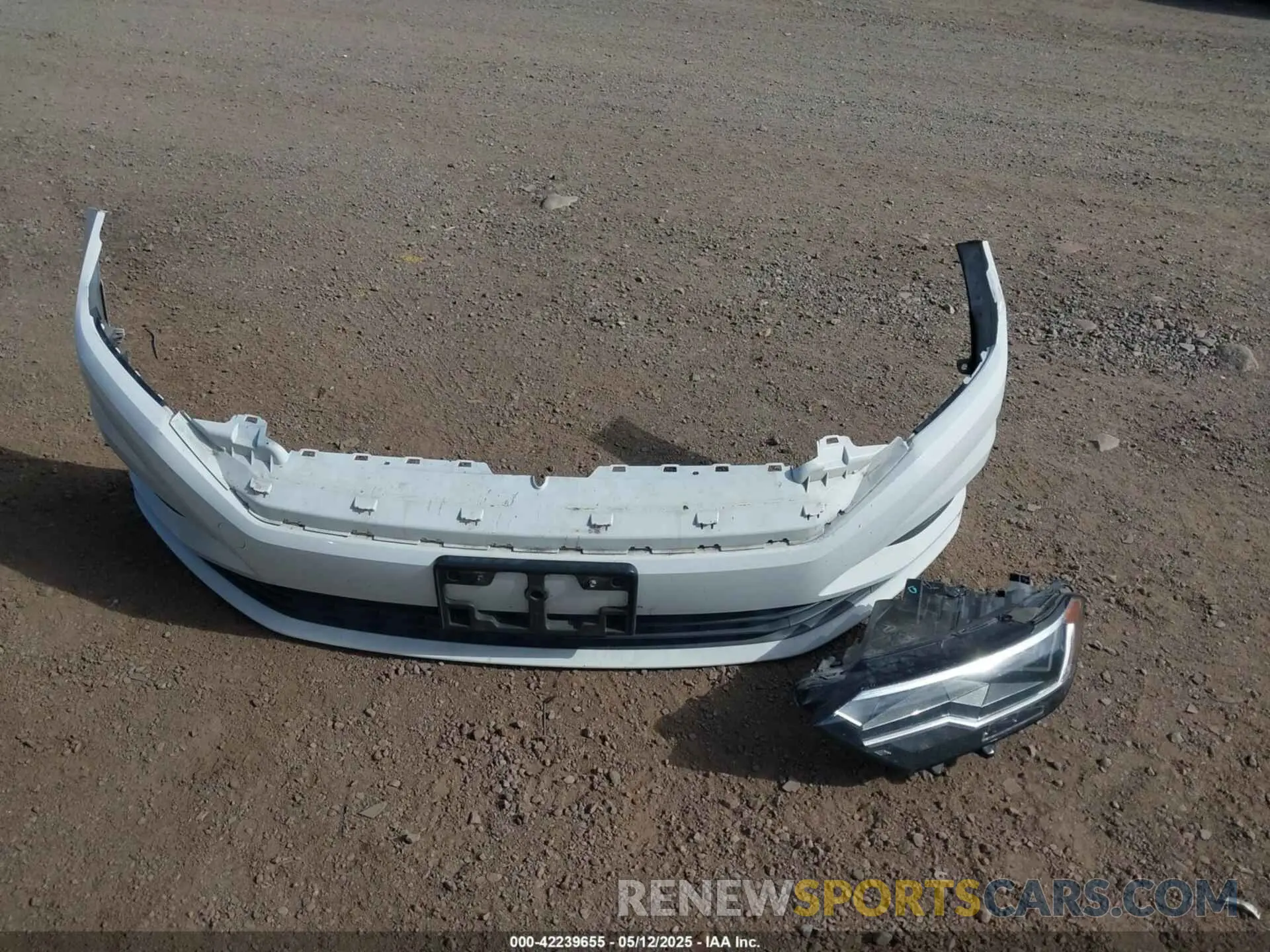 12 Photograph of a damaged car 3VWC57BU9MM034560 VOLKSWAGEN JETTA 2021