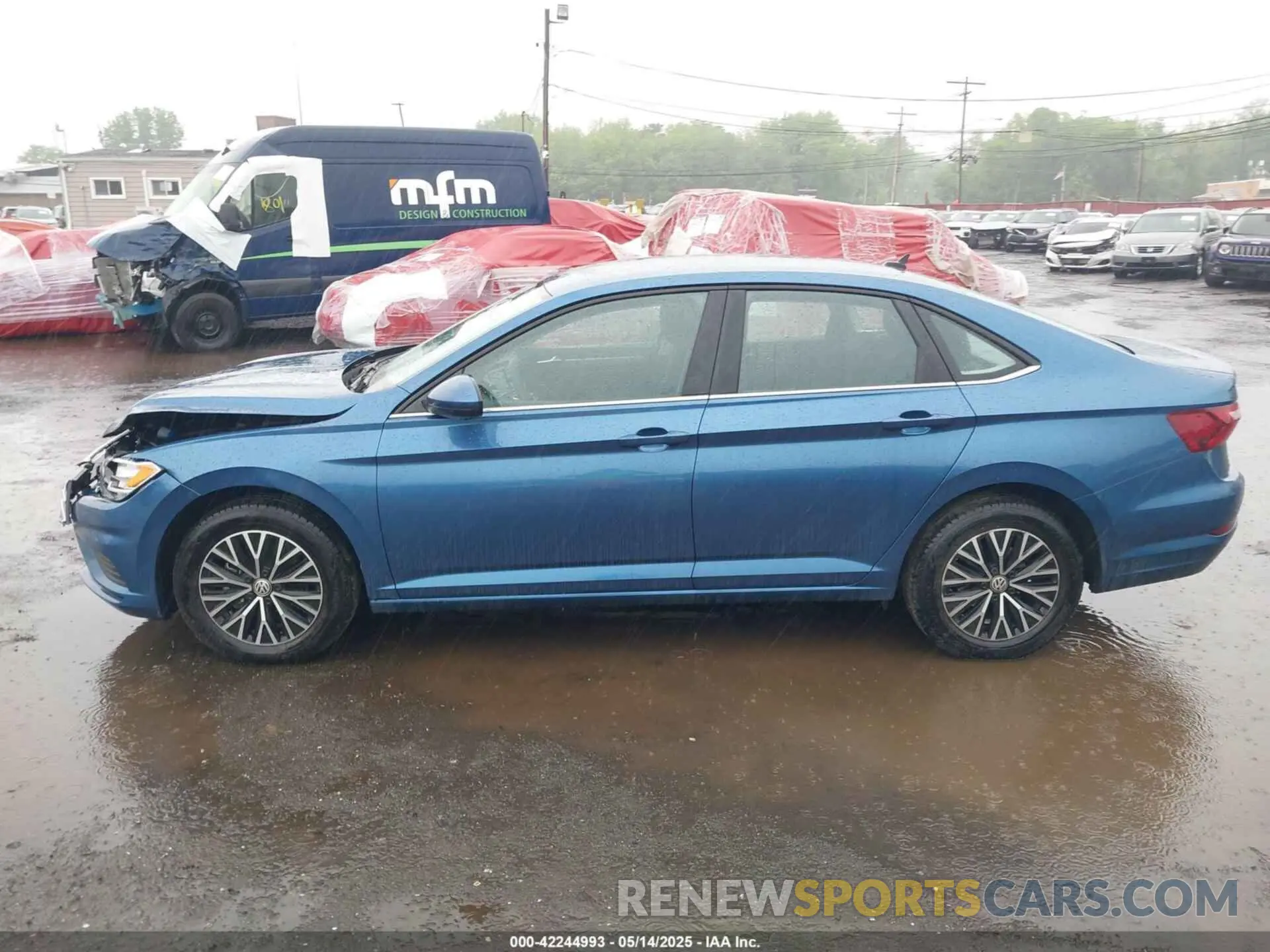14 Photograph of a damaged car 3VWC57BU9MM054792 VOLKSWAGEN JETTA 2021
