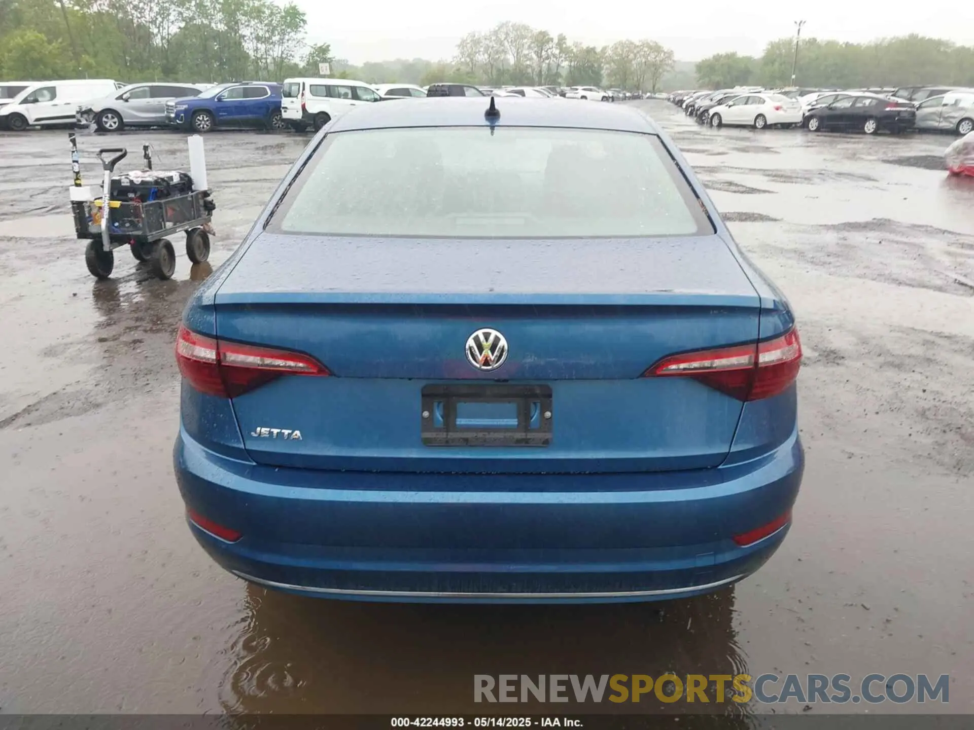16 Photograph of a damaged car 3VWC57BU9MM054792 VOLKSWAGEN JETTA 2021
