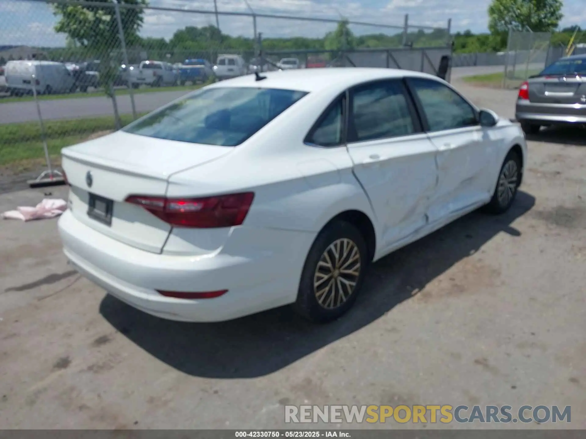 4 Photograph of a damaged car 3VWC57BU9MM072421 VOLKSWAGEN JETTA 2021