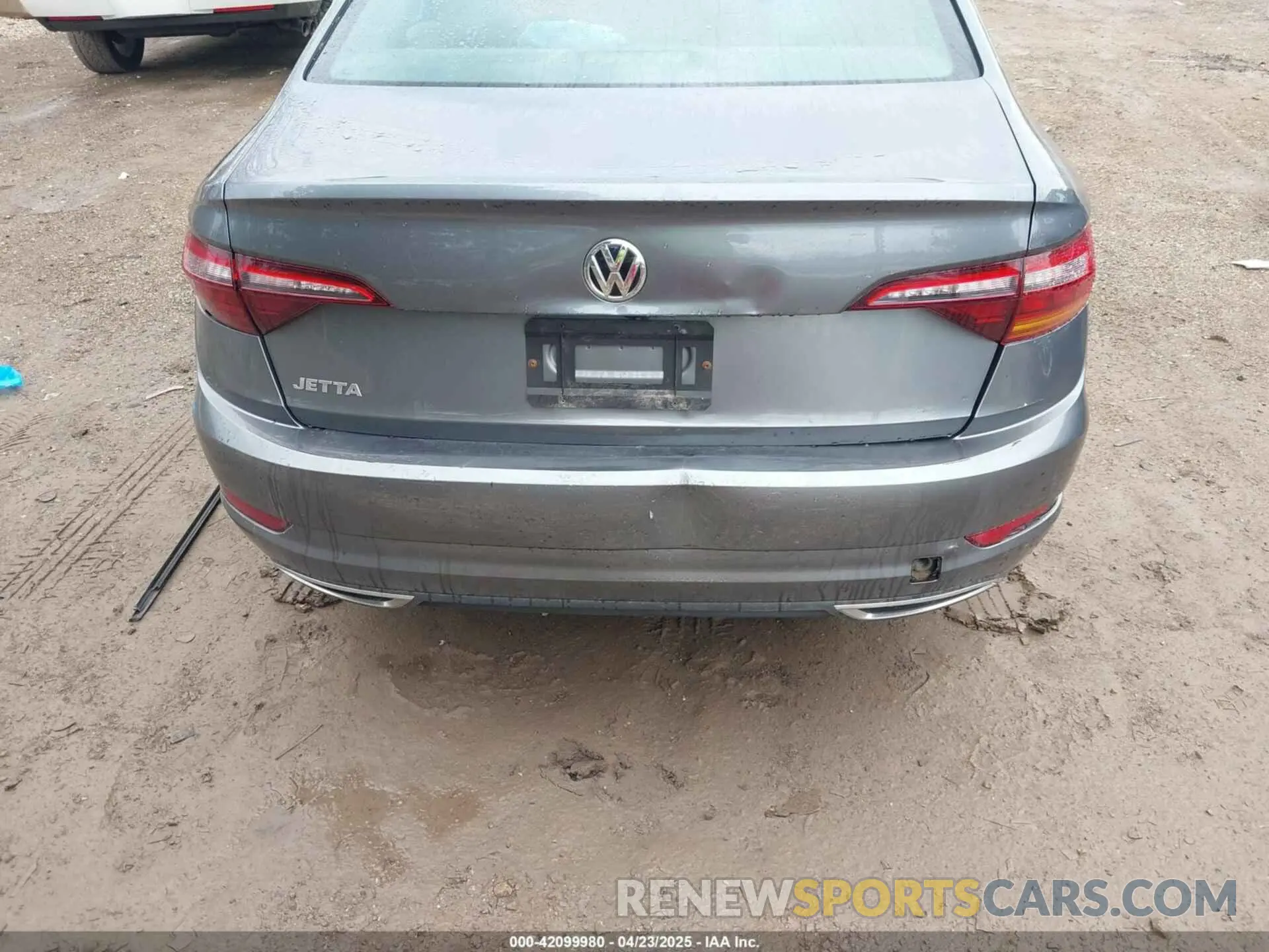 16 Photograph of a damaged car 3VWC57BU9MM083578 VOLKSWAGEN JETTA 2021