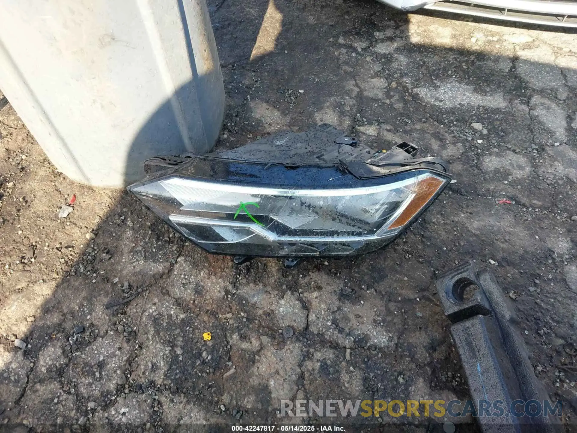 18 Photograph of a damaged car 3VWC57BU9MM098338 VOLKSWAGEN JETTA 2021