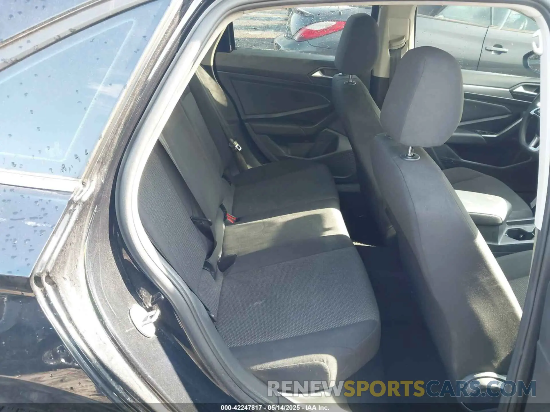 8 Photograph of a damaged car 3VWC57BU9MM098338 VOLKSWAGEN JETTA 2021