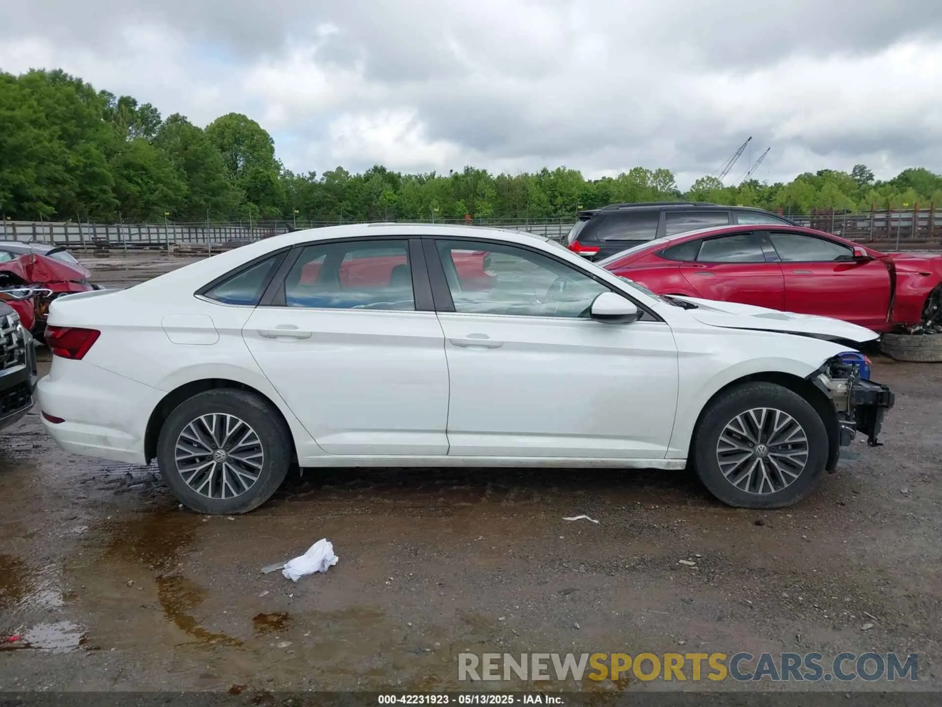 12 Photograph of a damaged car 3VWC57BUXMM010154 VOLKSWAGEN JETTA 2021