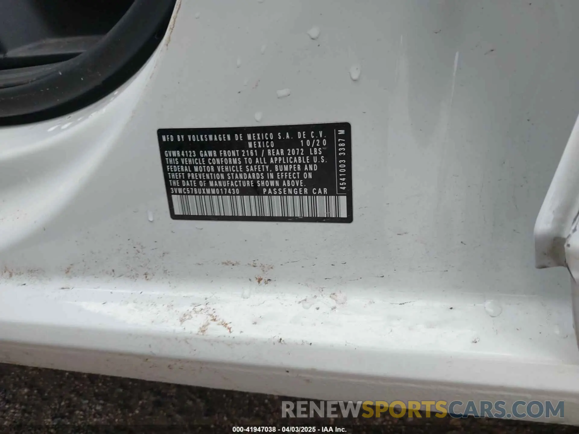 9 Photograph of a damaged car 3VWC57BUXMM017430 VOLKSWAGEN JETTA 2021