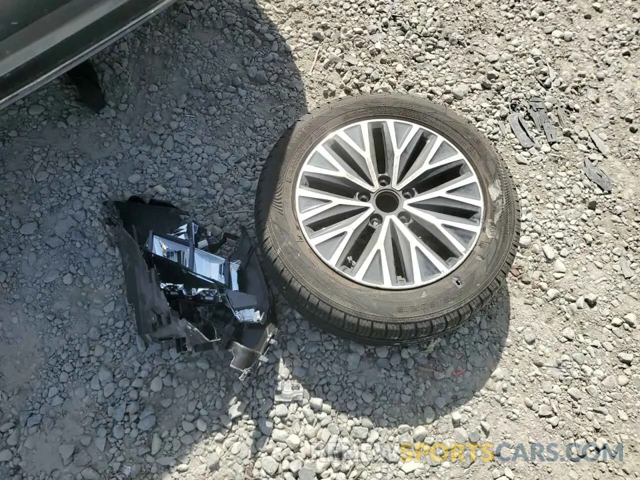 12 Photograph of a damaged car 3VWC57BUXMM032395 VOLKSWAGEN JETTA 2021