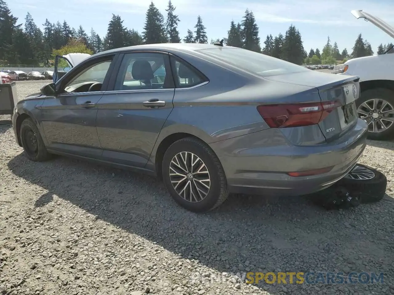 2 Photograph of a damaged car 3VWC57BUXMM032395 VOLKSWAGEN JETTA 2021