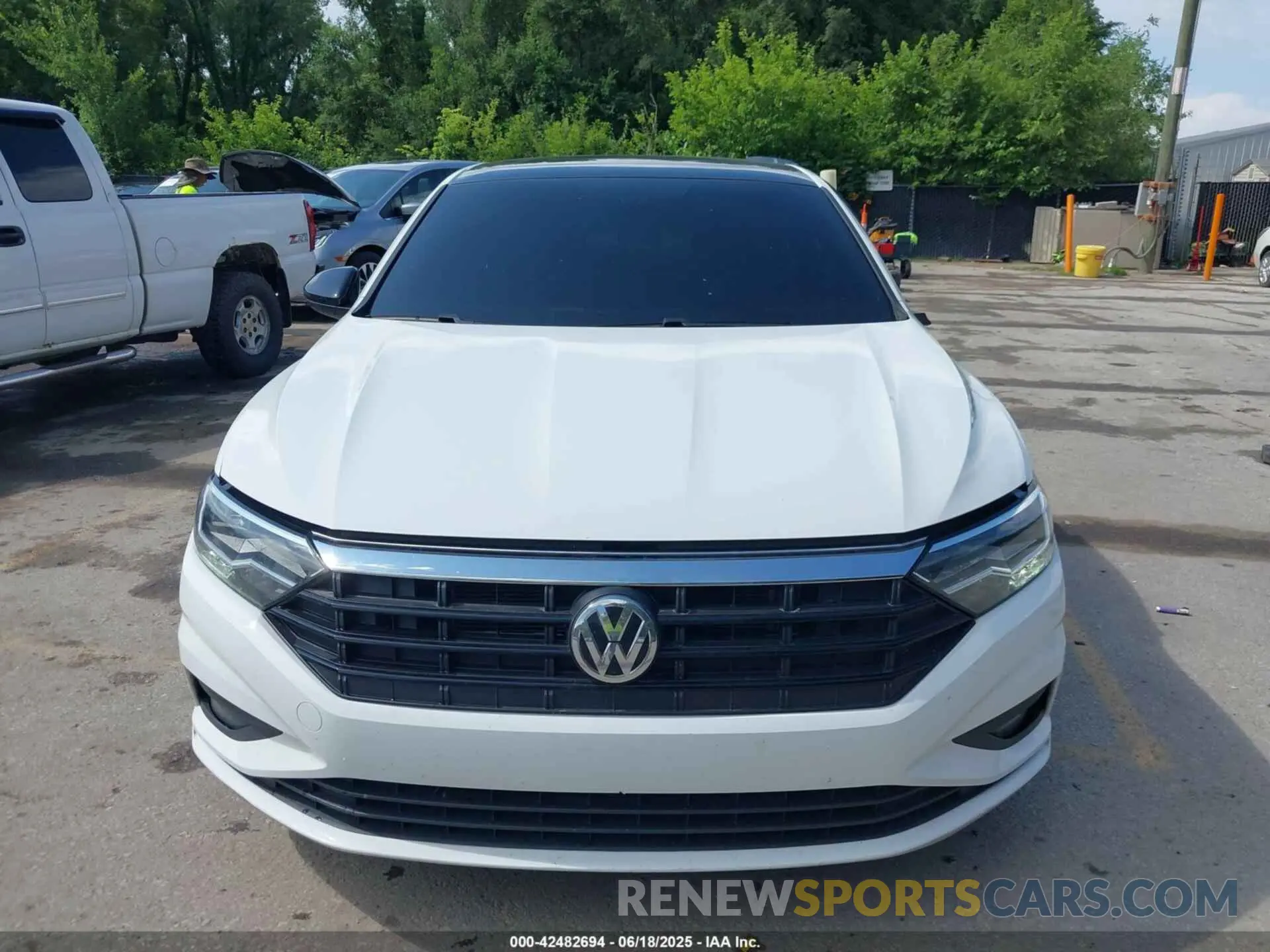 13 Photograph of a damaged car 3VWC57BUXMM045535 VOLKSWAGEN JETTA 2021