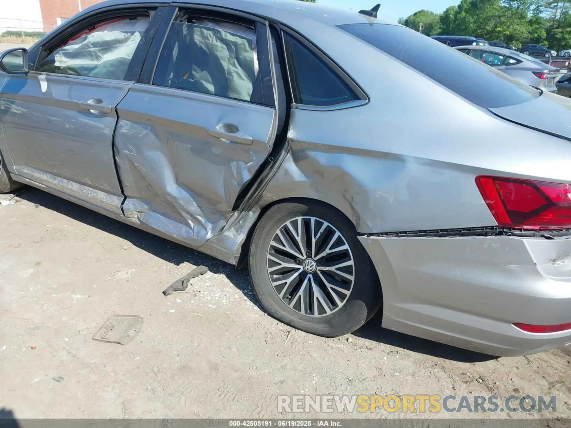 6 Photograph of a damaged car 3VWC57BUXMM085100 VOLKSWAGEN JETTA 2021