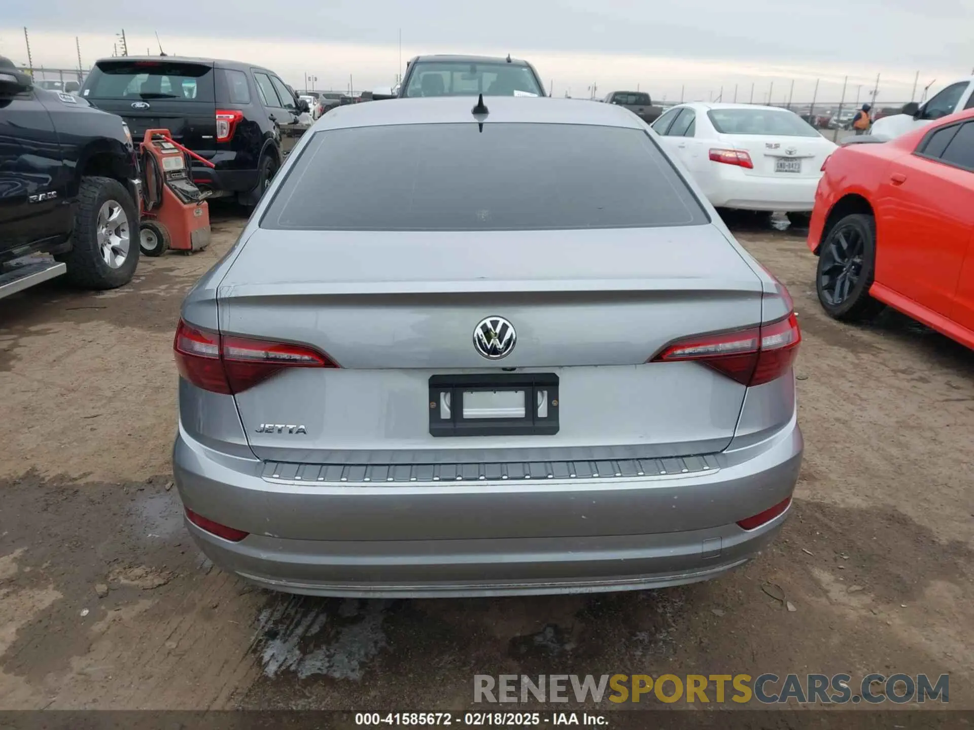 16 Photograph of a damaged car 3VWC57BUXMM092872 VOLKSWAGEN JETTA 2021