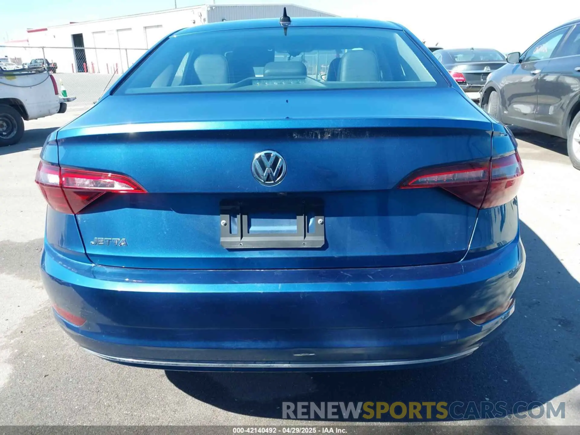 16 Photograph of a damaged car 3VWE57BUXMM050386 VOLKSWAGEN JETTA 2021