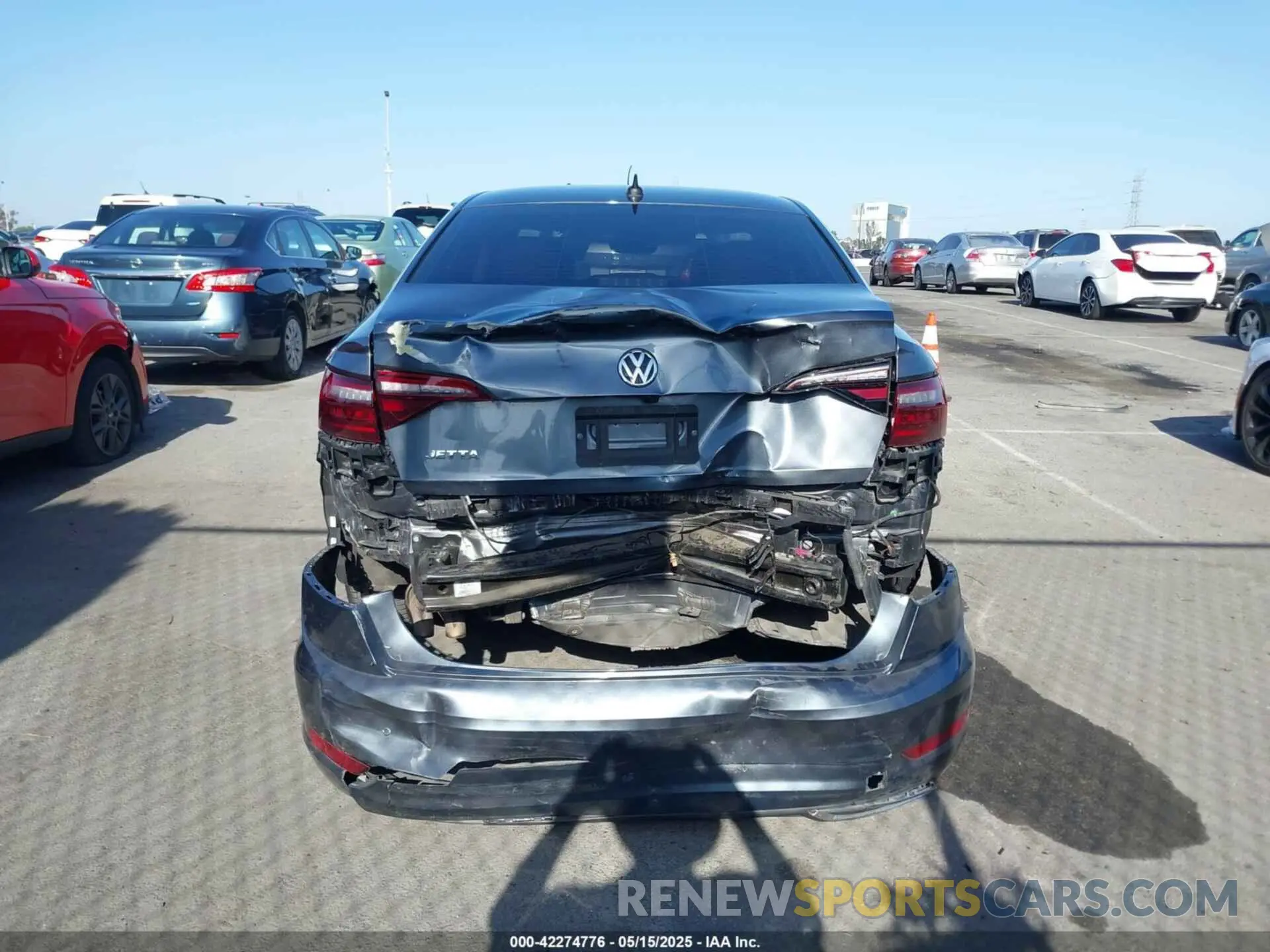 17 Photograph of a damaged car 3VWG57BU2MM010344 VOLKSWAGEN JETTA 2021