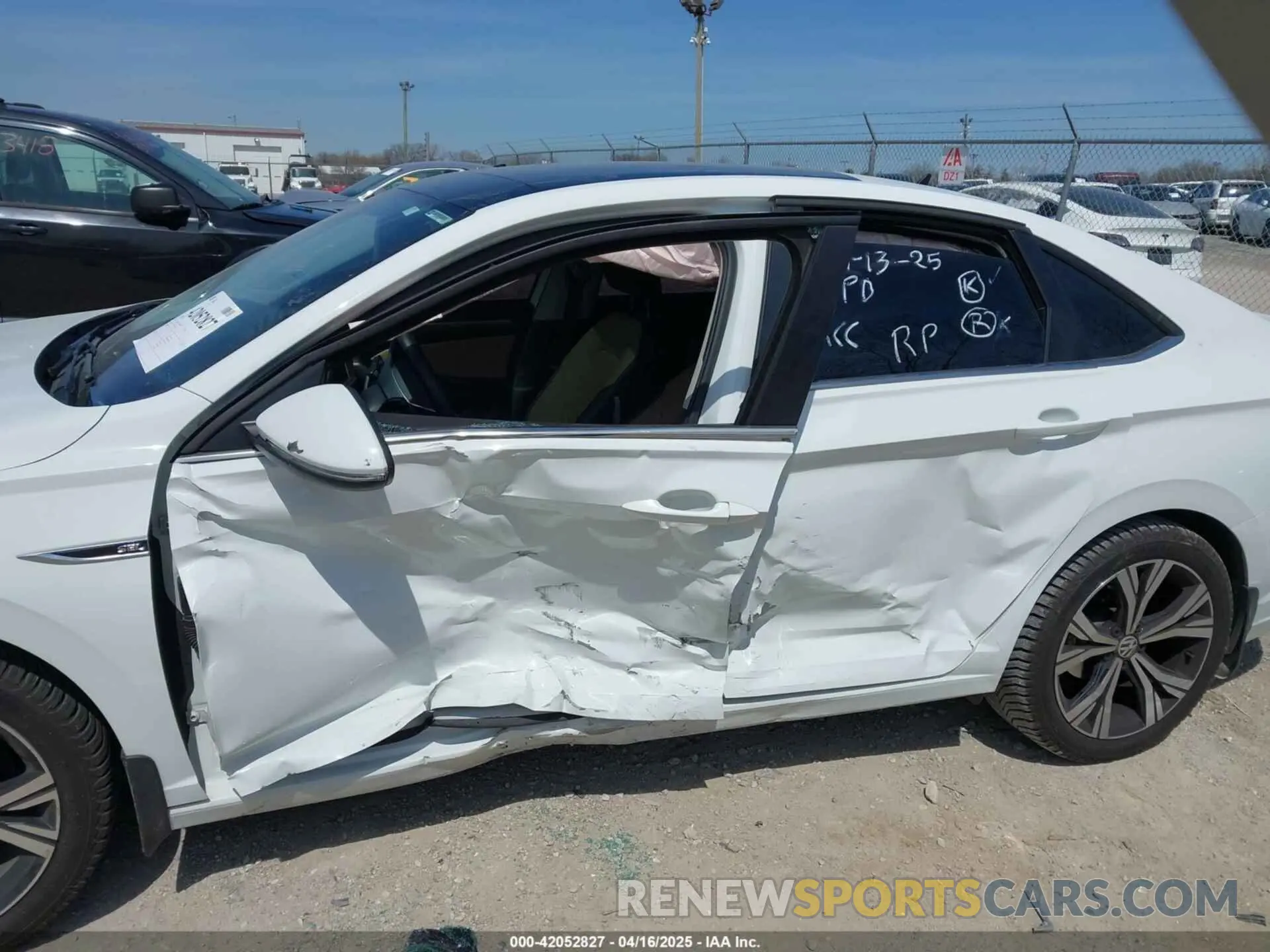 6 Photograph of a damaged car 3VWG57BU3MM058273 VOLKSWAGEN JETTA 2021