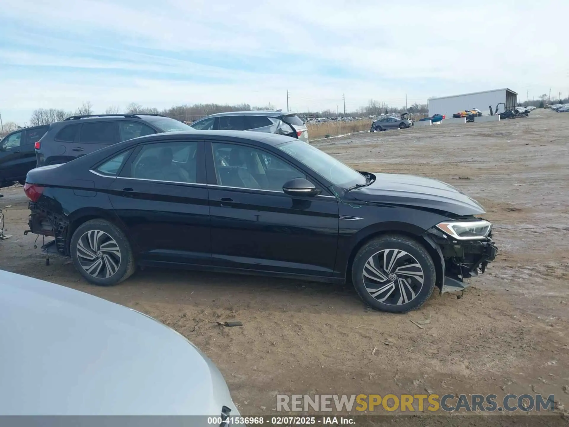 14 Photograph of a damaged car 3VWG57BU4MM046195 VOLKSWAGEN JETTA 2021