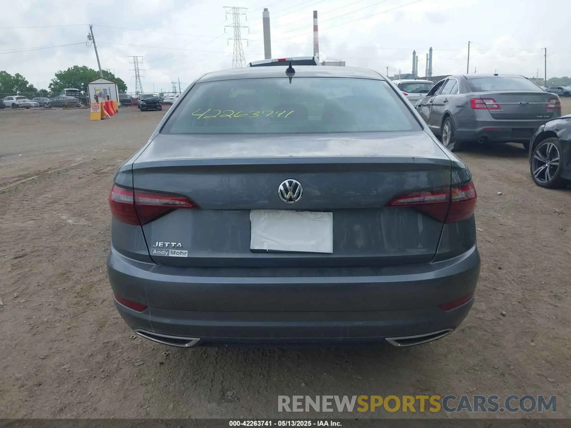 16 Photograph of a damaged car 3VWG57BU8MM017203 VOLKSWAGEN JETTA 2021