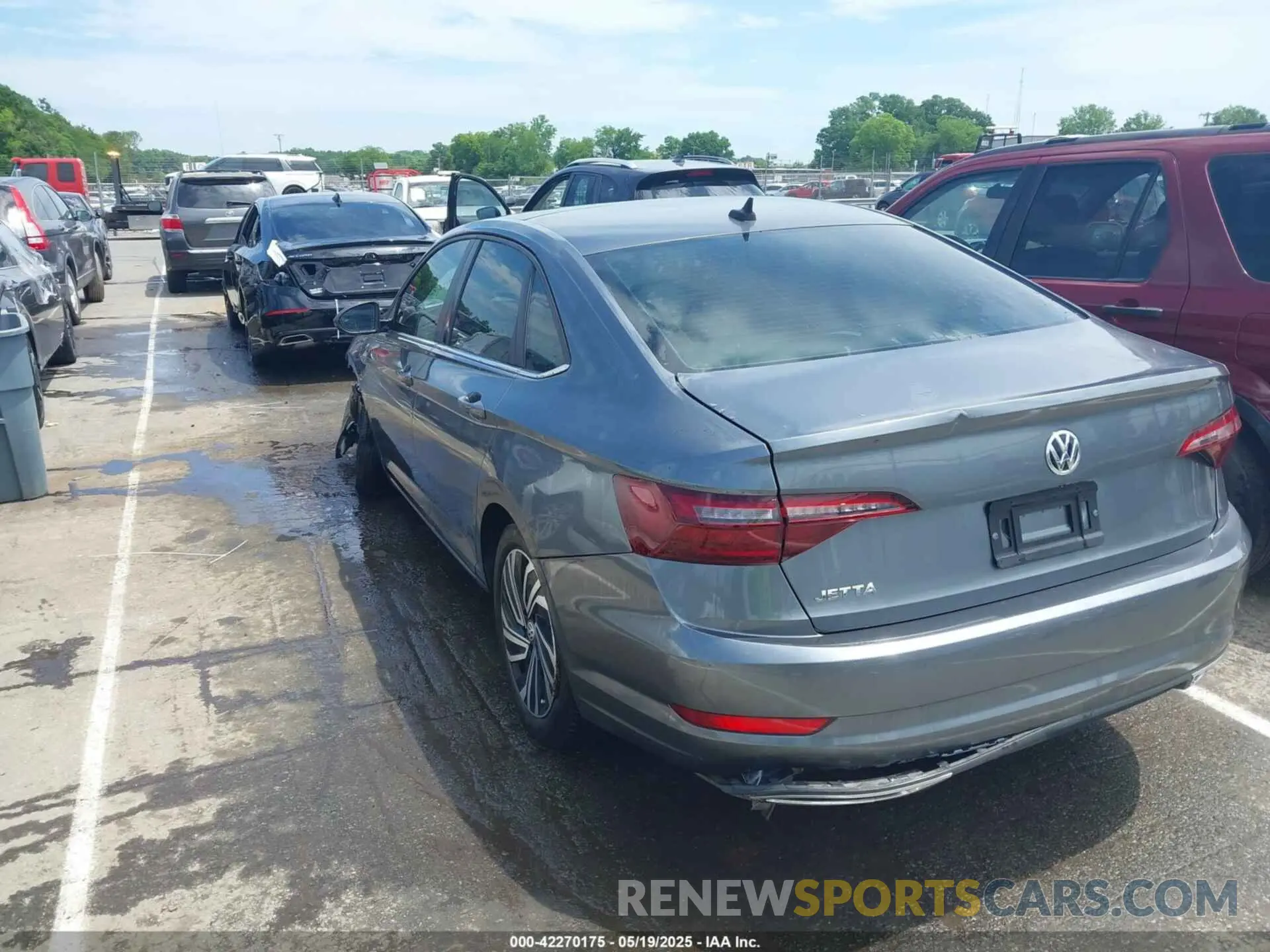 3 Photograph of a damaged car 3VWG57BU9MM100493 VOLKSWAGEN JETTA 2021