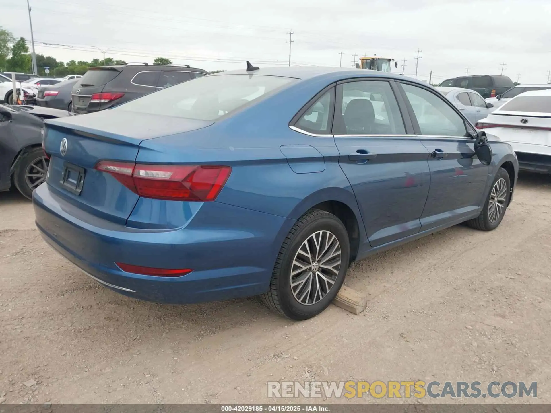 4 Photograph of a damaged car 3VWN57BU6MM000536 VOLKSWAGEN JETTA 2021
