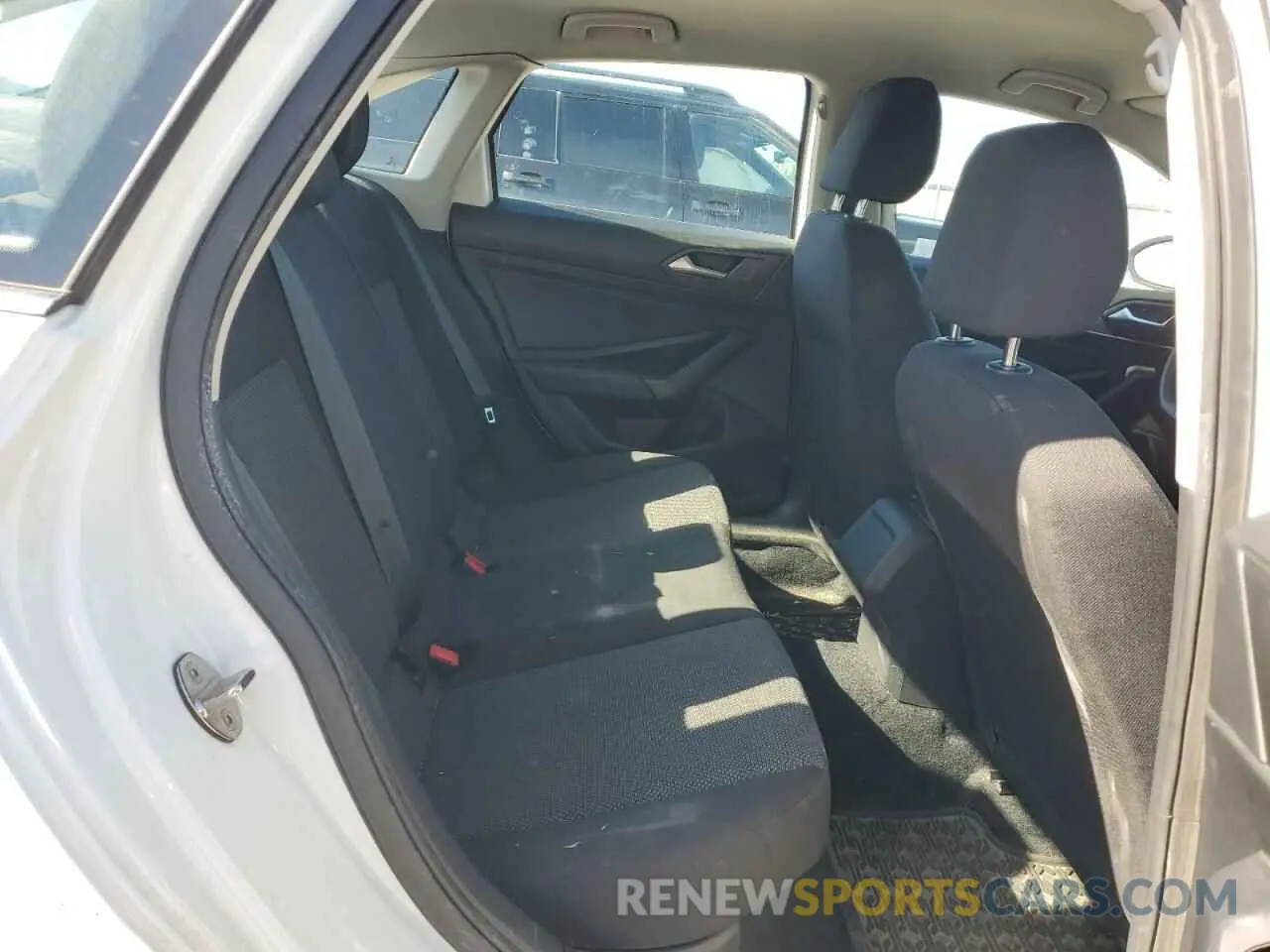 10 Photograph of a damaged car 3VWN57BU7MM021783 VOLKSWAGEN JETTA 2021