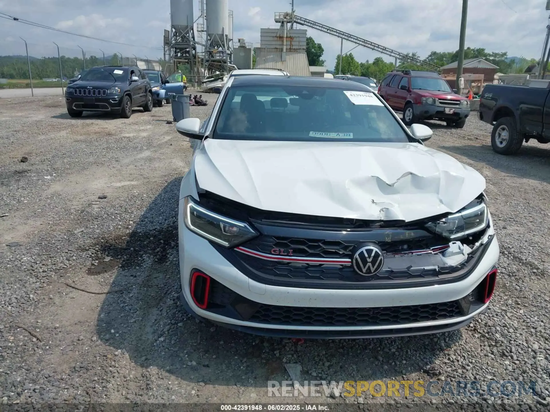 12 Photograph of a damaged car 3VW2T7BU3NM024867 VOLKSWAGEN JETTA 2022