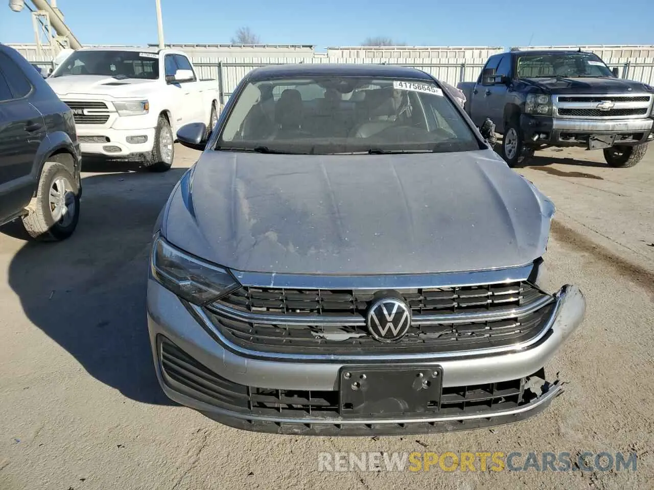 5 Photograph of a damaged car 3VW7M7BU8NM004469 VOLKSWAGEN JETTA 2022