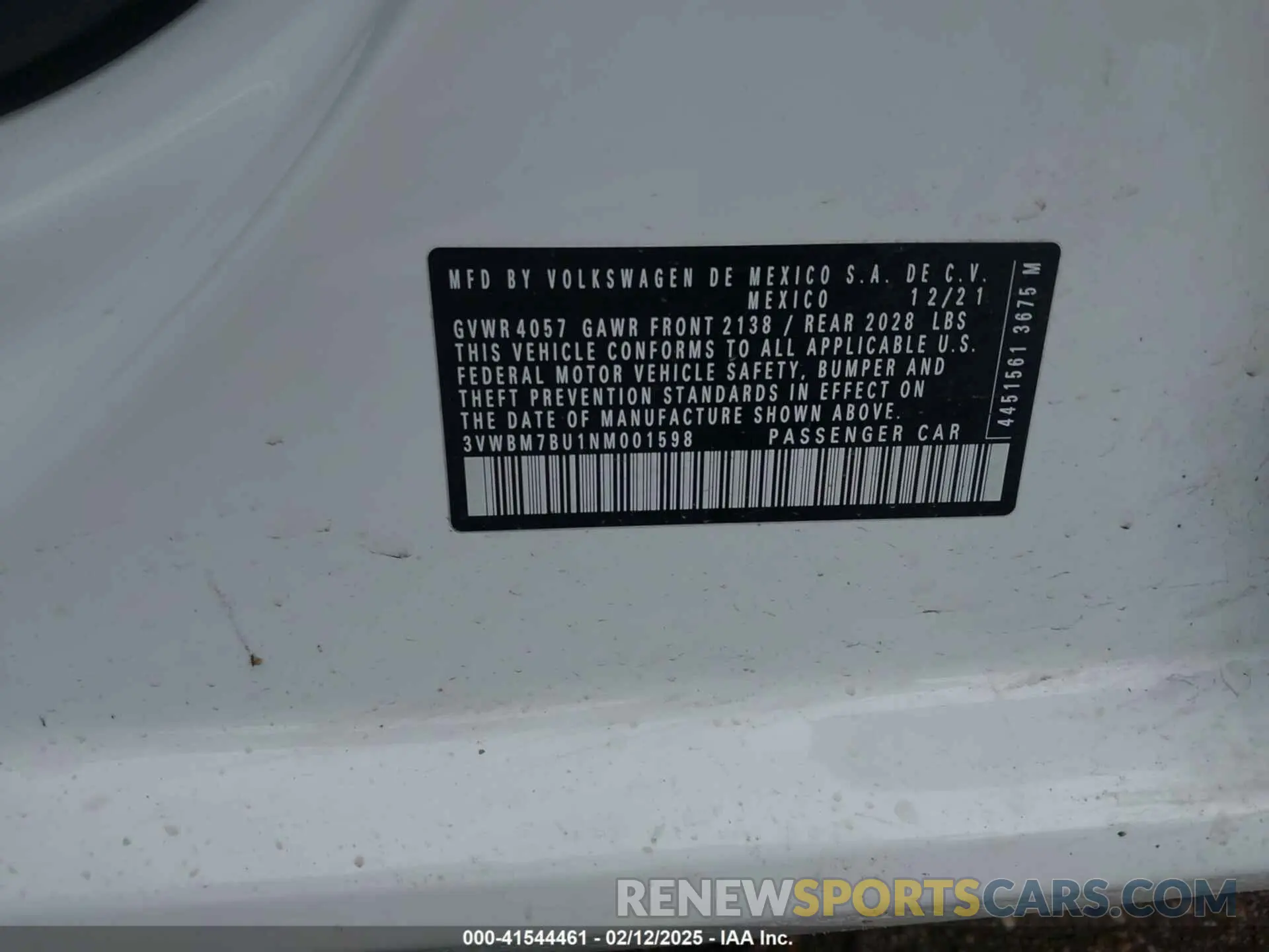 9 Photograph of a damaged car 3VWBM7BU1NM001598 VOLKSWAGEN JETTA 2022