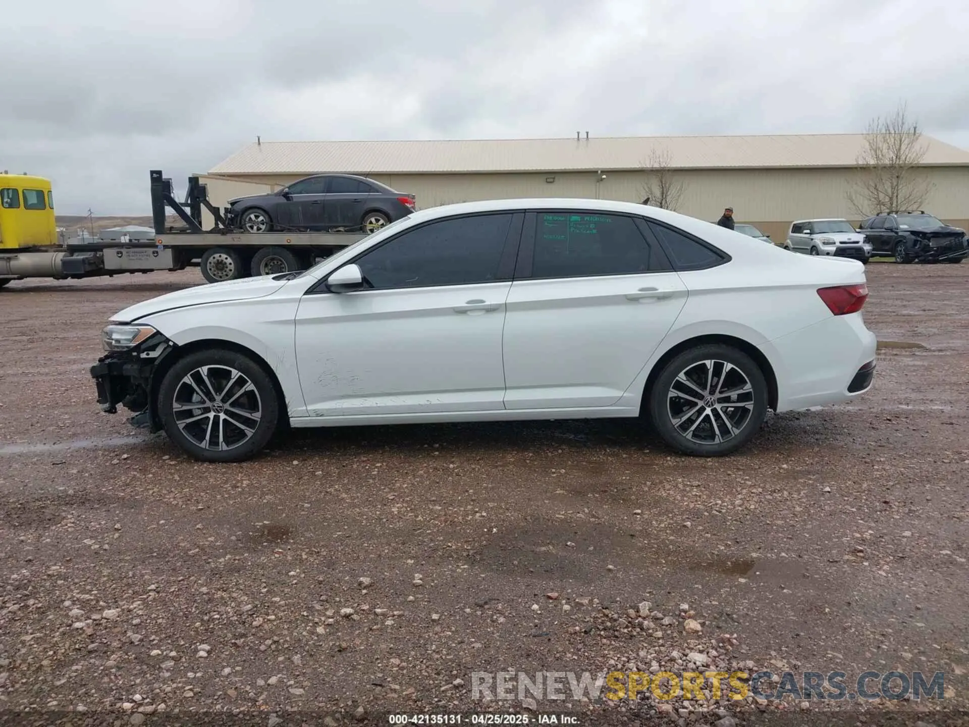 15 Photograph of a damaged car 3VWBM7BU3NM022131 VOLKSWAGEN JETTA 2022