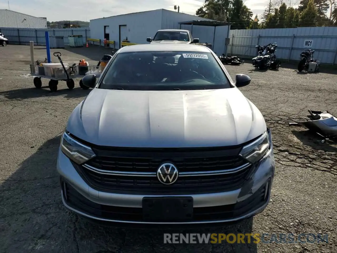 5 Photograph of a damaged car 3VWBM7BU3NM033310 VOLKSWAGEN JETTA 2022