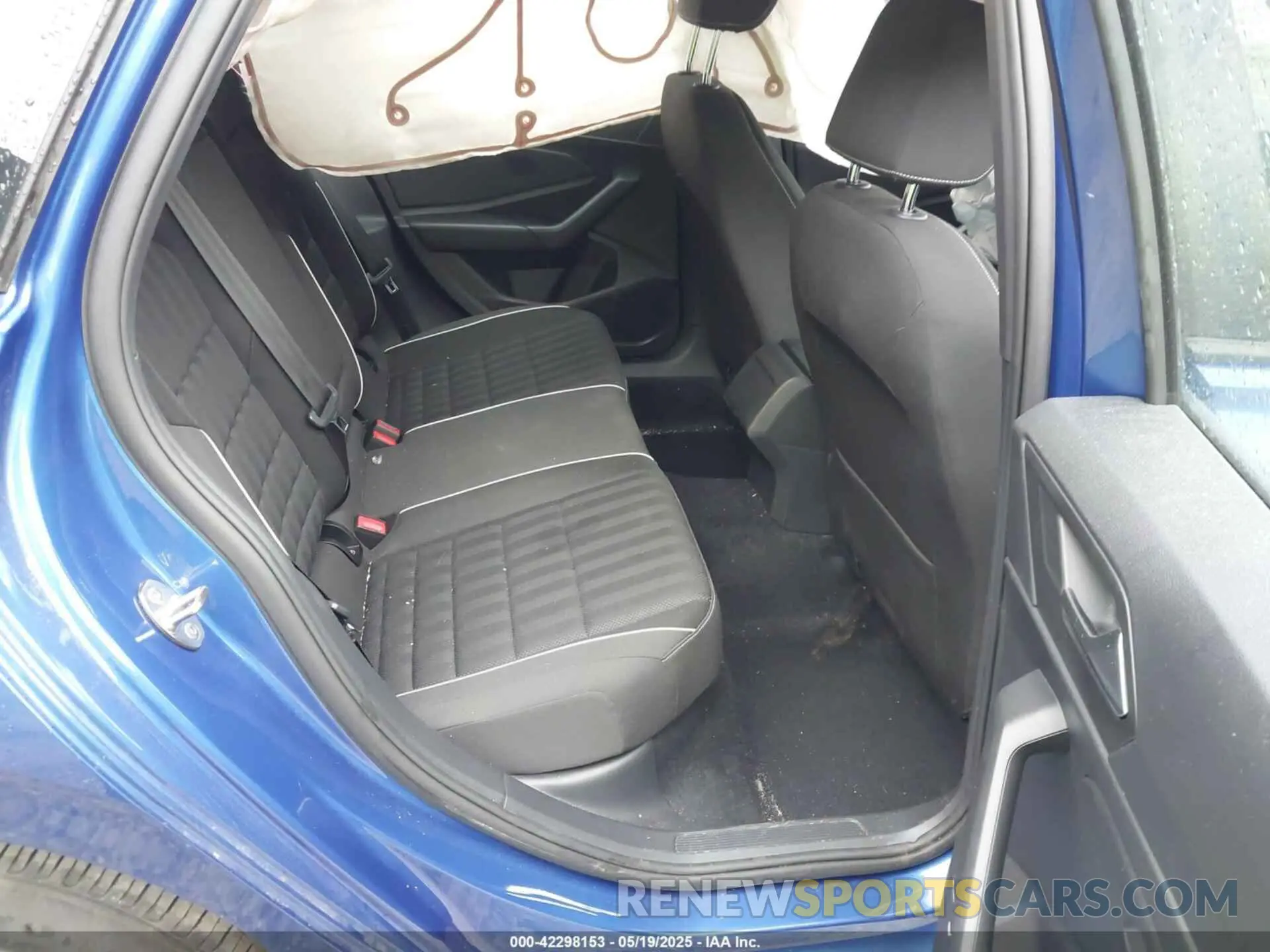 8 Photograph of a damaged car 3VWBM7BU8NM026837 VOLKSWAGEN JETTA 2022