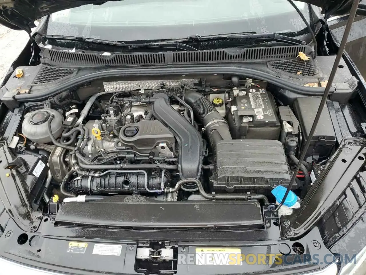 12 Photograph of a damaged car 3VWCM7BU5NM002015 VOLKSWAGEN JETTA 2022