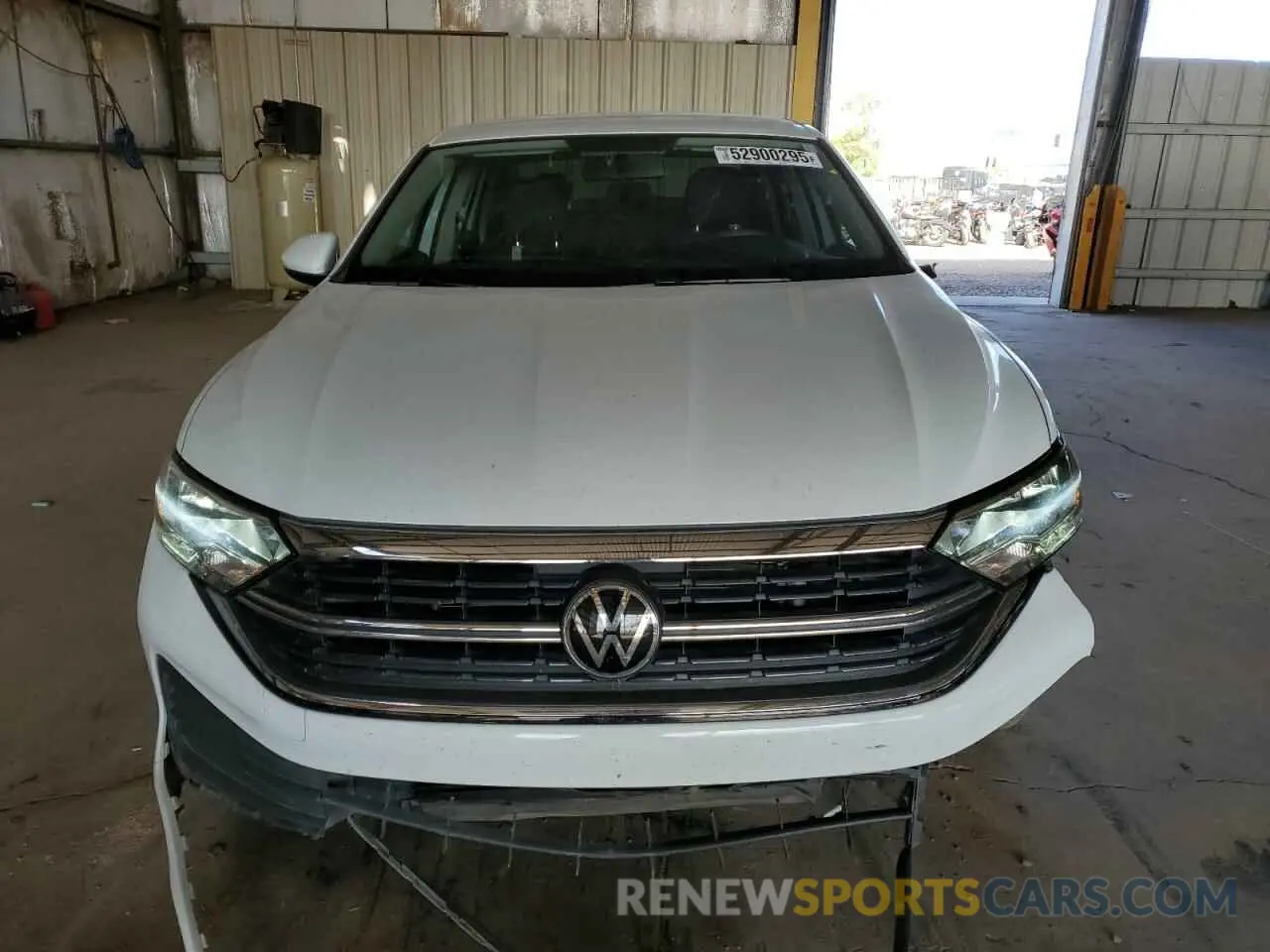 5 Photograph of a damaged car 3VWCM7BU8NM025367 VOLKSWAGEN JETTA 2022